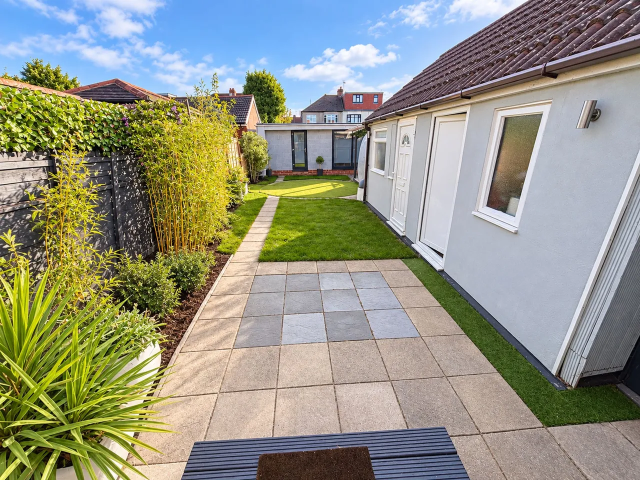 St. Clair Close, Ilford, IG5, photo 22