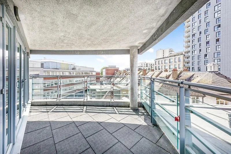 Station Approach, Woking, GU22, photo 2