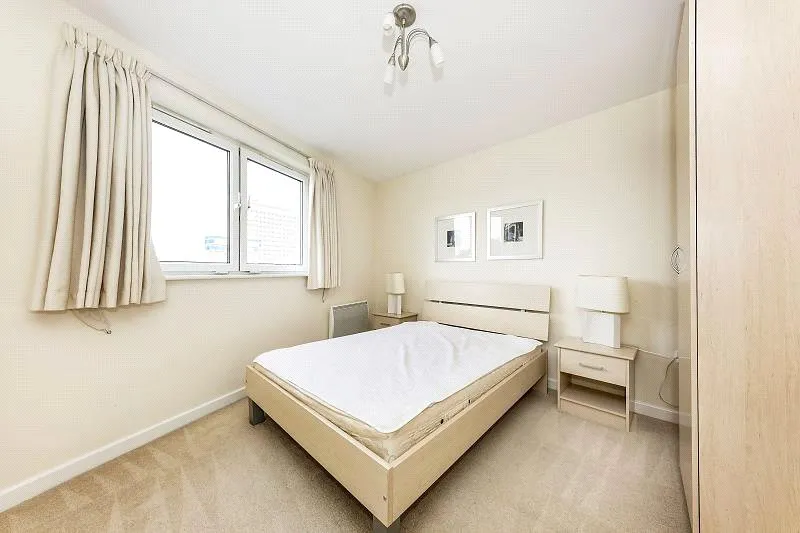 Station Approach, Woking, GU22, photo 8