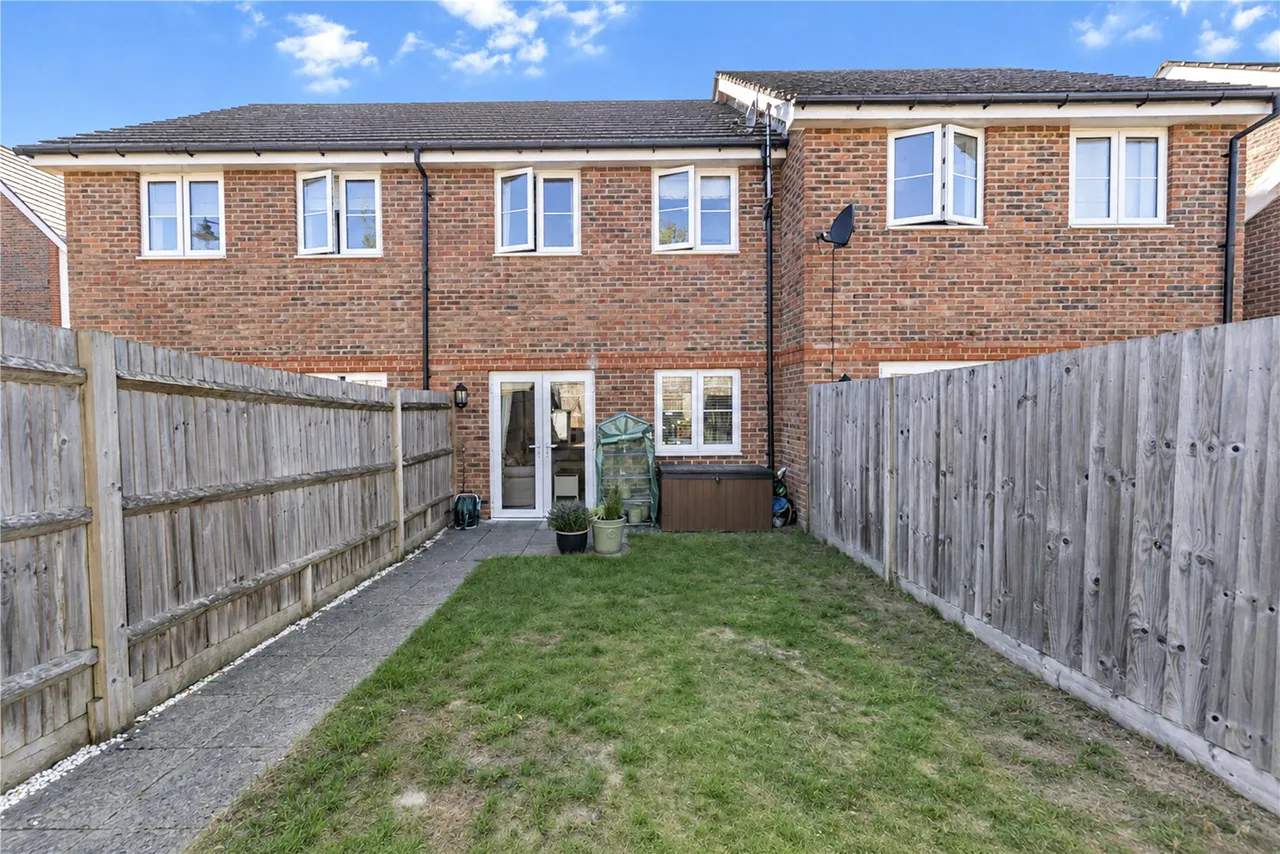 Brookwood Farm Drive, Knaphill, GU21, photo 14