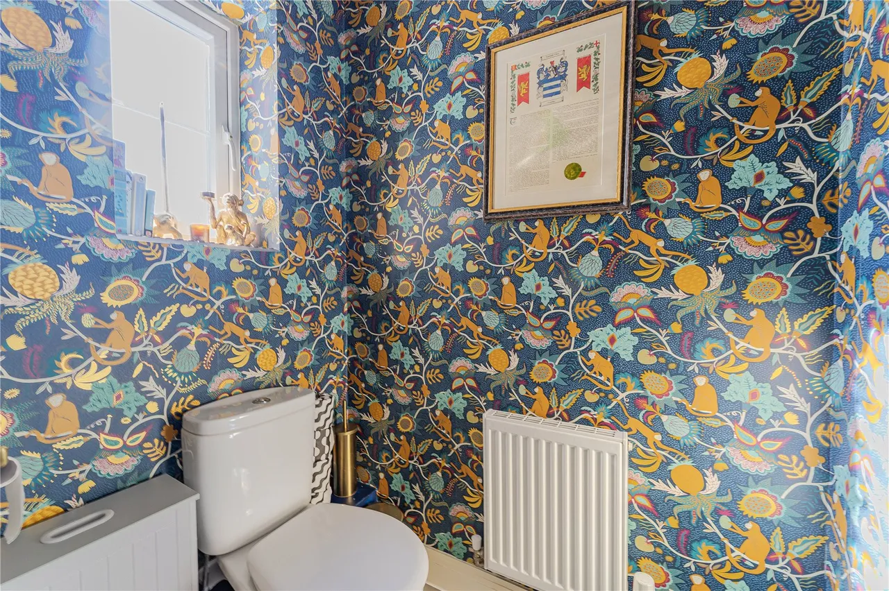 Brookwood Farm Drive, Knaphill, GU21, photo 7