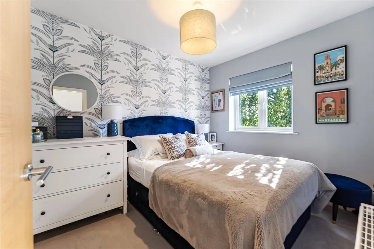 Brookwood Farm Drive, Knaphill, GU21, photo 9