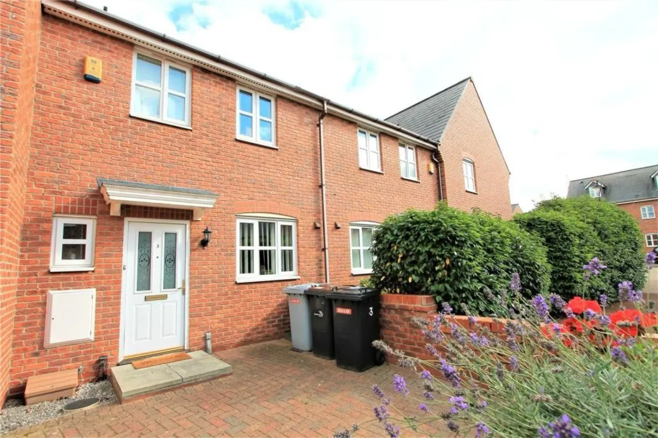 3 bed property for sale, Deansgate, Weston