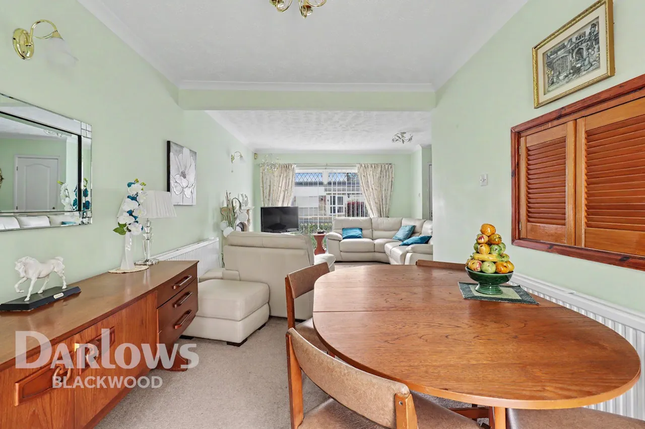 Crown Lane, Blackwood, photo 6
