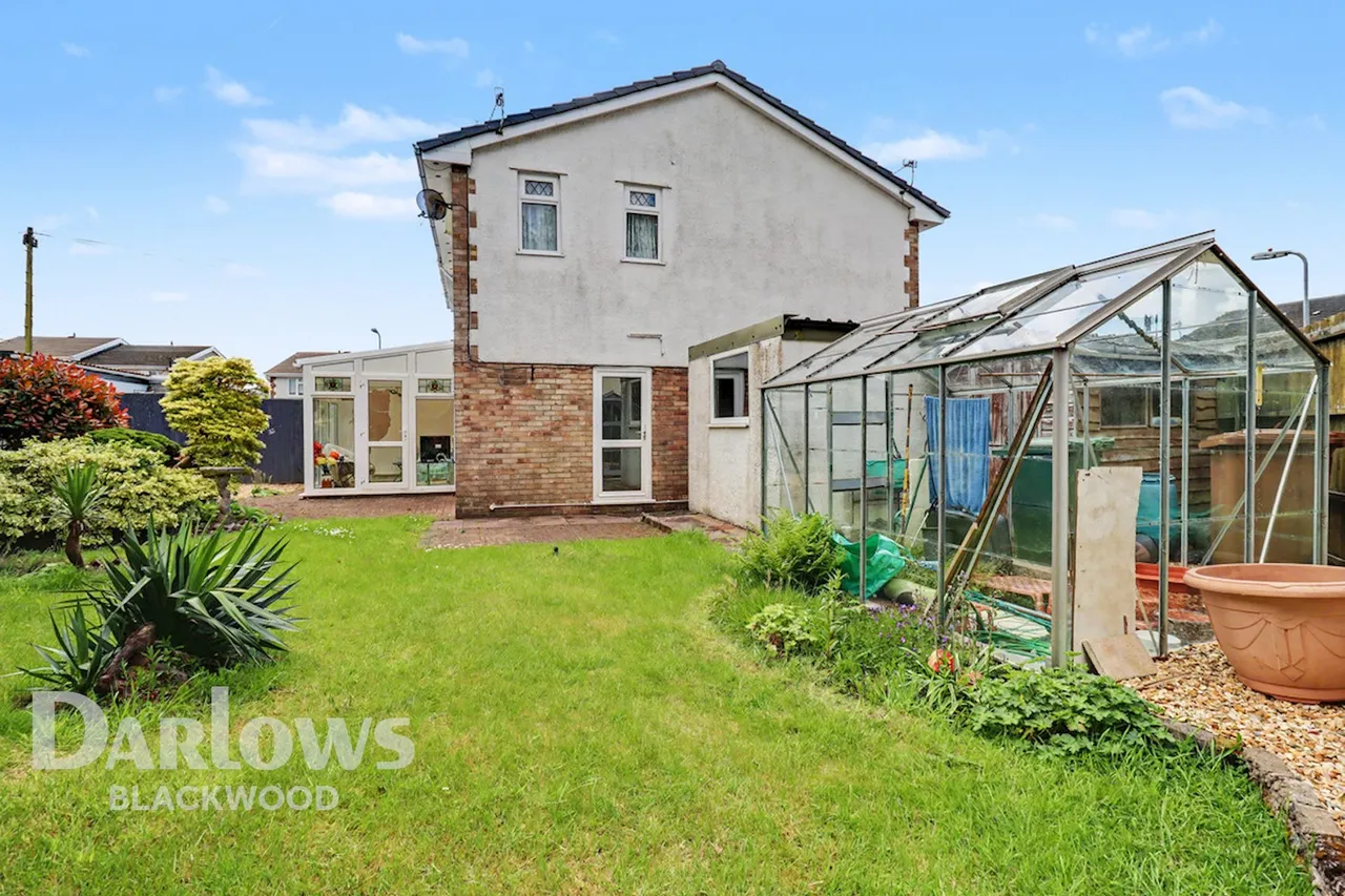Crown Lane, Blackwood, photo 21