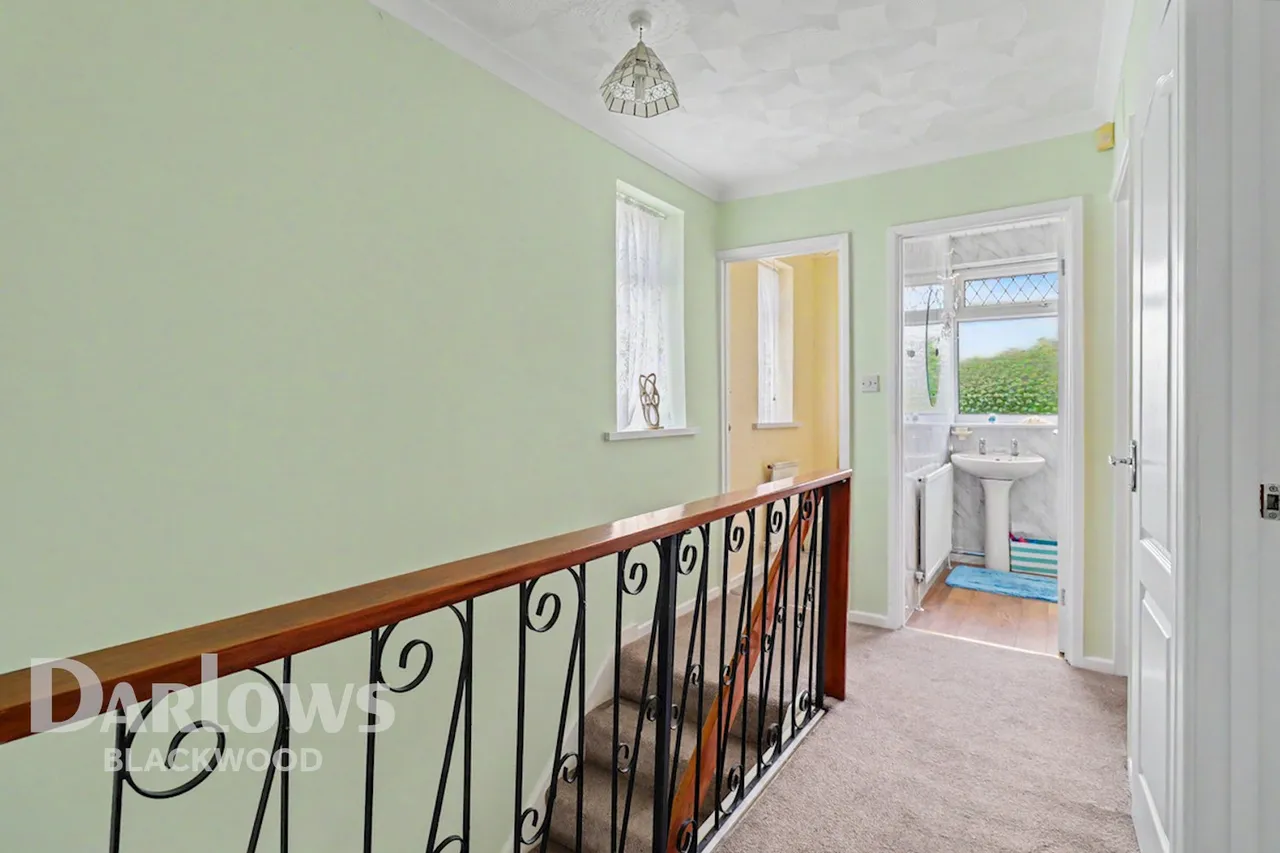 Crown Lane, Blackwood, photo 15