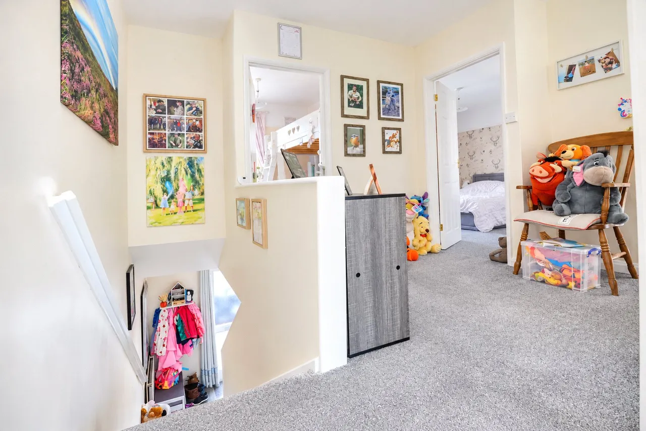 Hugh Squier Avenue, South Molton, EX36, photo 9