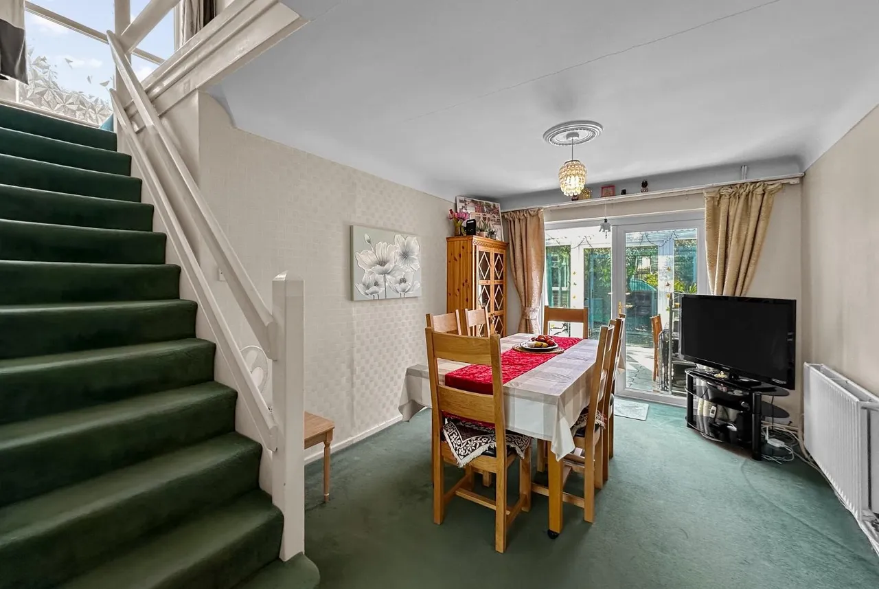 Park Road, Timperley WA15 6QY, photo 3