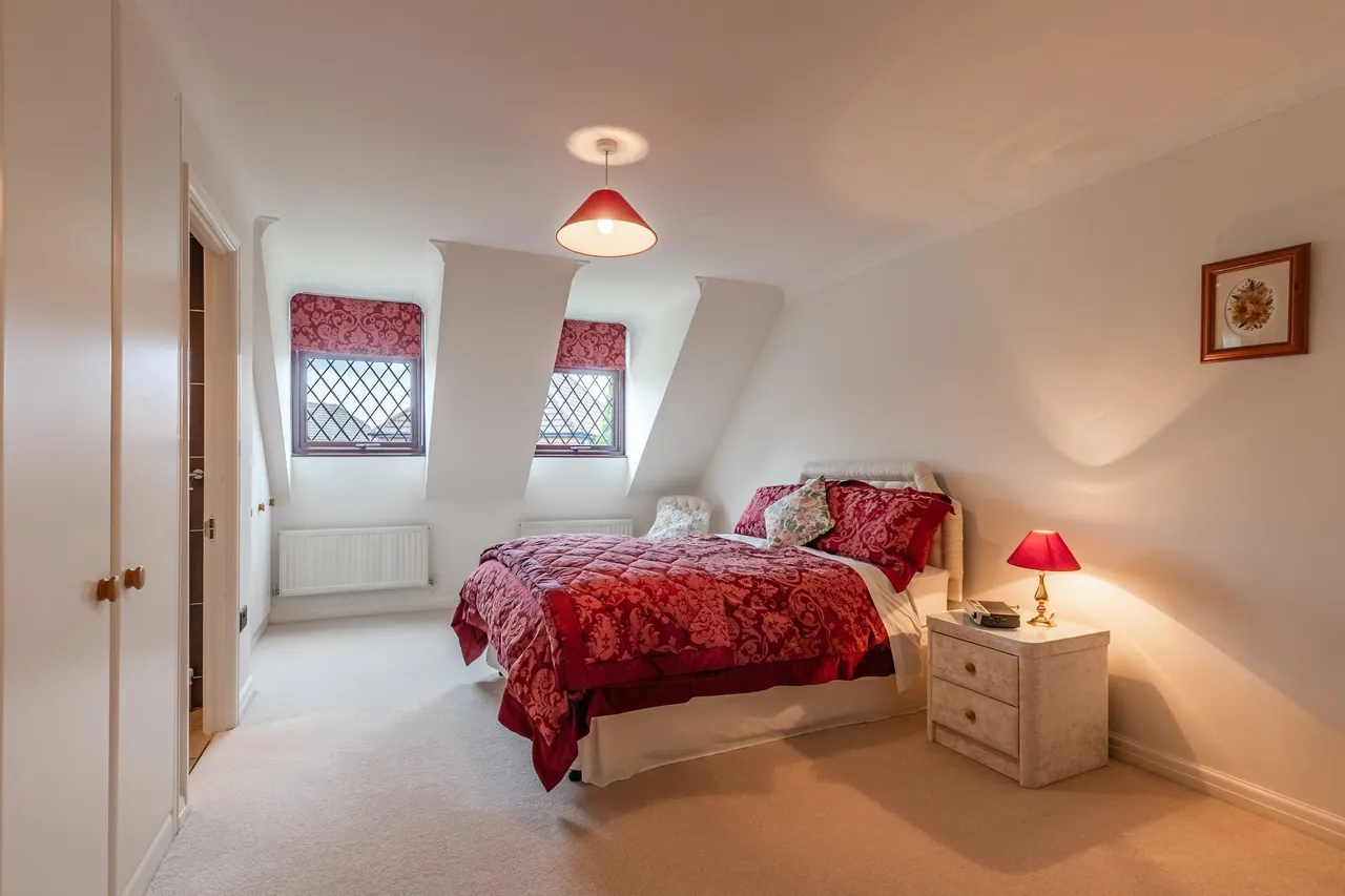 Spacious Living in Thorpe End, photo 14