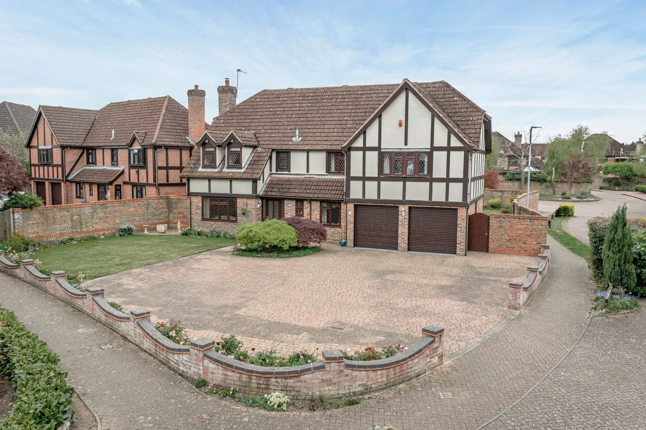 Spacious Living in Thorpe End, photo 3