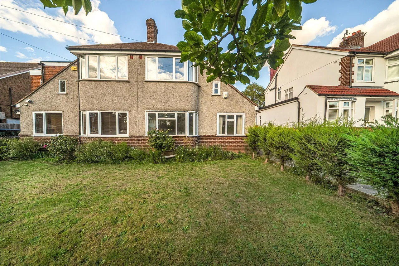 Southborough Lane, Bromley, BR2, photo 8