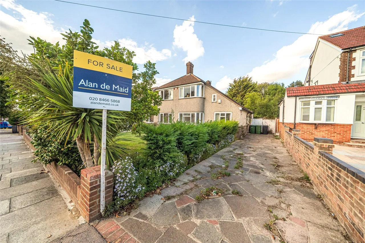 Southborough Lane, Bromley, BR2, photo 14
