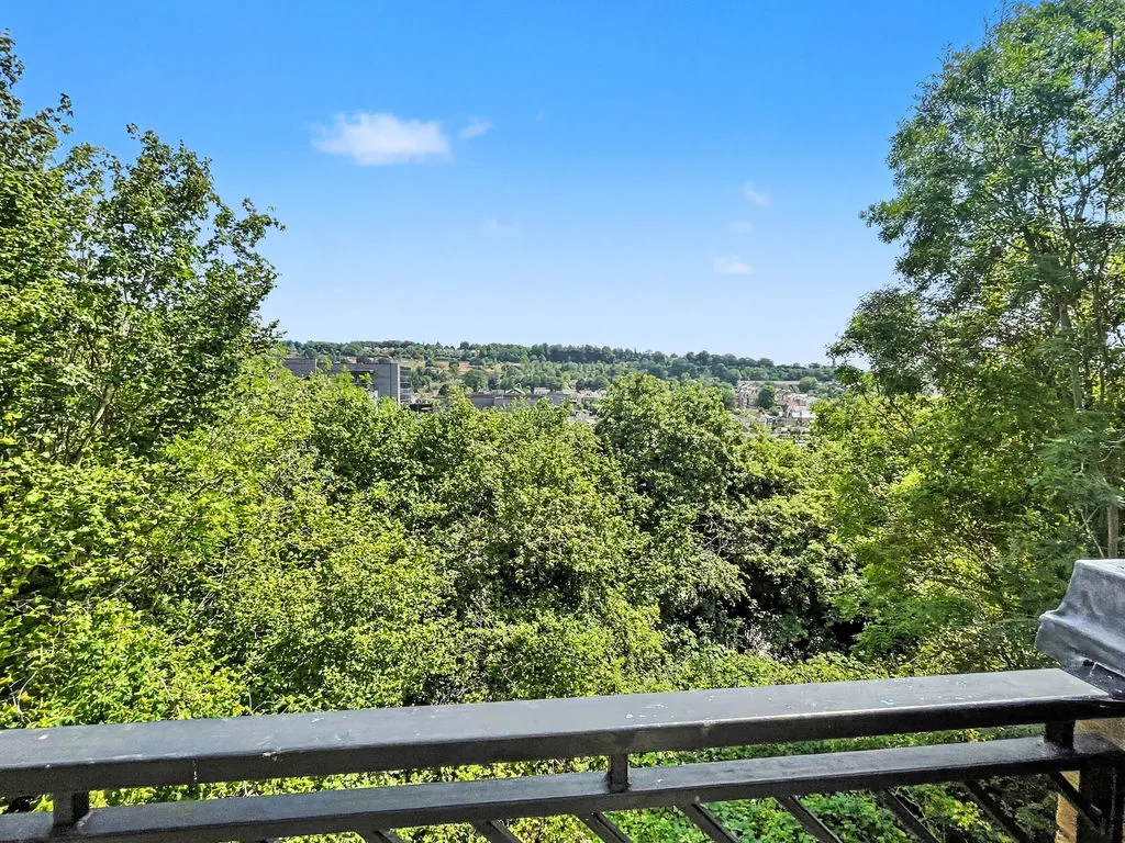 Gandon Vale, High Wycombe HP13 5LG, photo 7