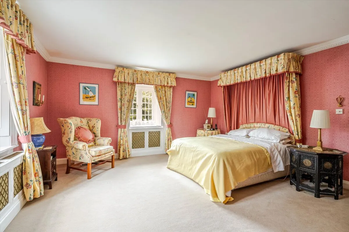 Lanhill, SN14, photo 12