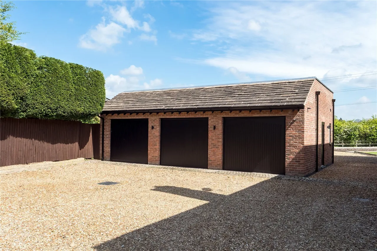 Bollington Lane, Nether Alderley, SK10, photo 31