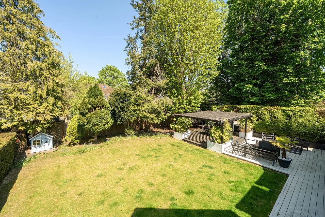 Winkers Close, Chalfont St. Peter, SL9, photo 4