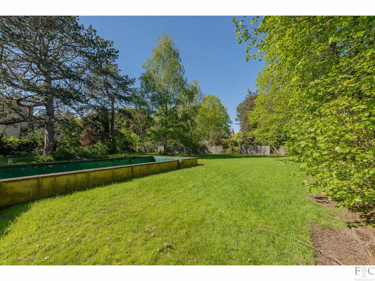 Knighton Grange Road, Leicester, LE2, photo 45