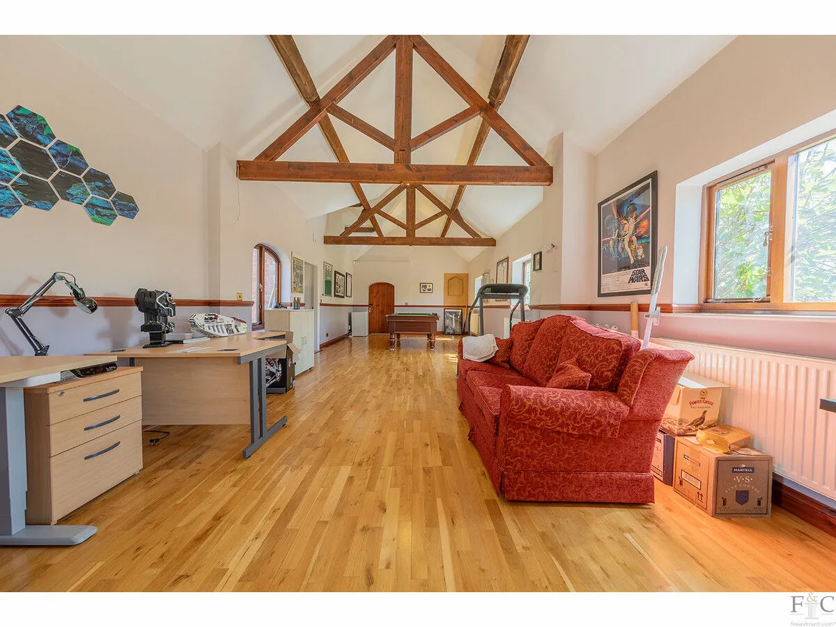Knighton Grange Road, Leicester, LE2, photo 21