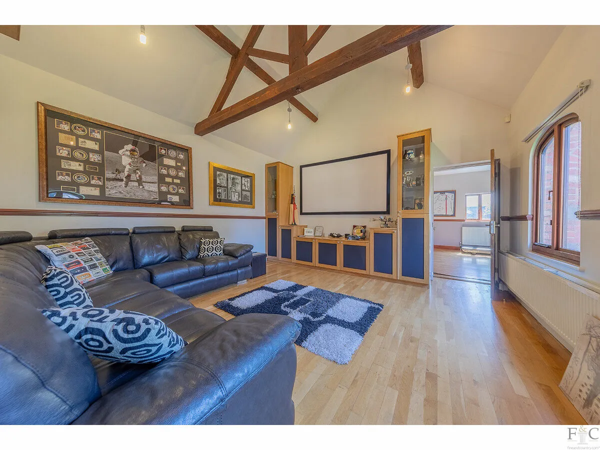 Knighton Grange Road, Leicester, LE2, photo 19