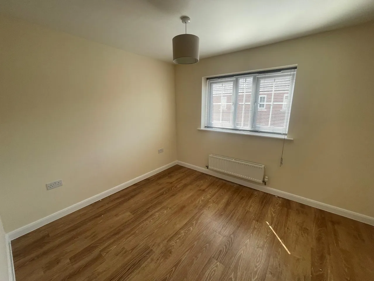 Cowburn Lane, Nuneaton, CV10, photo 7