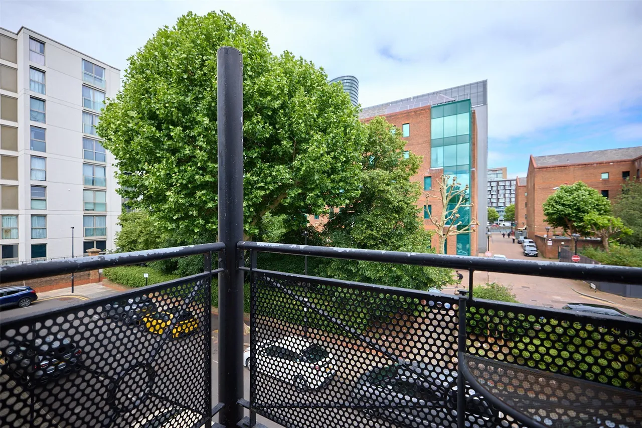 Mellish Street, London, E14, photo 8