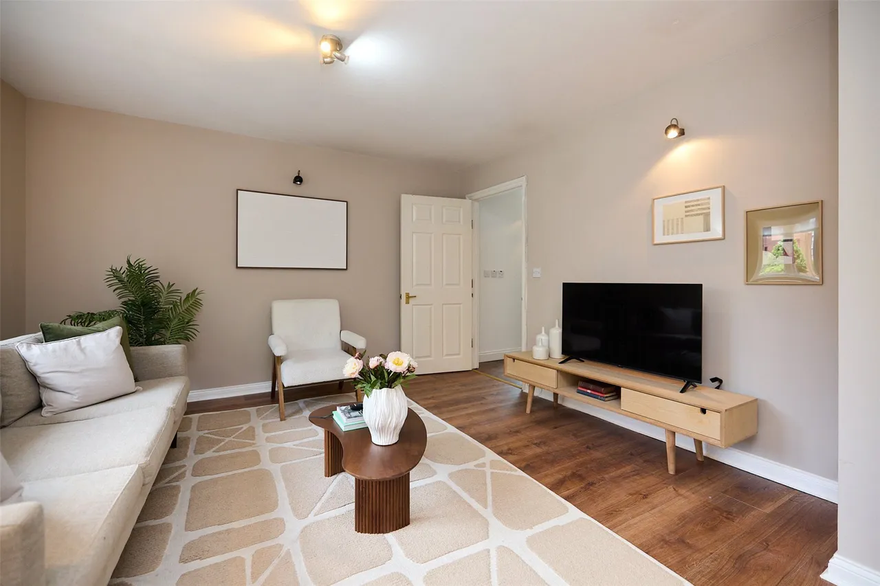Mellish Street, London, E14, photo 3