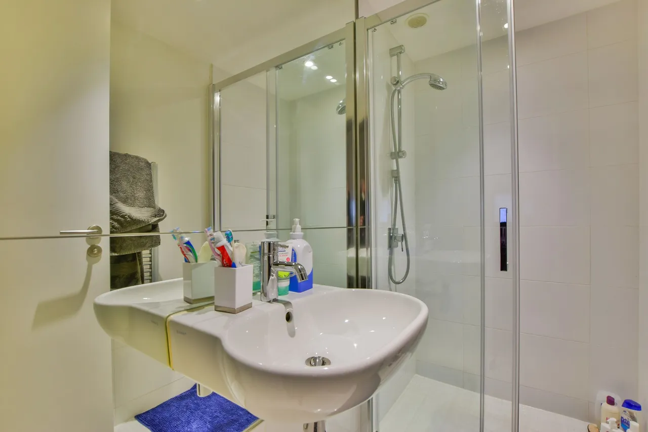 Woodfield Road, Altrincham, WA14, photo 10
