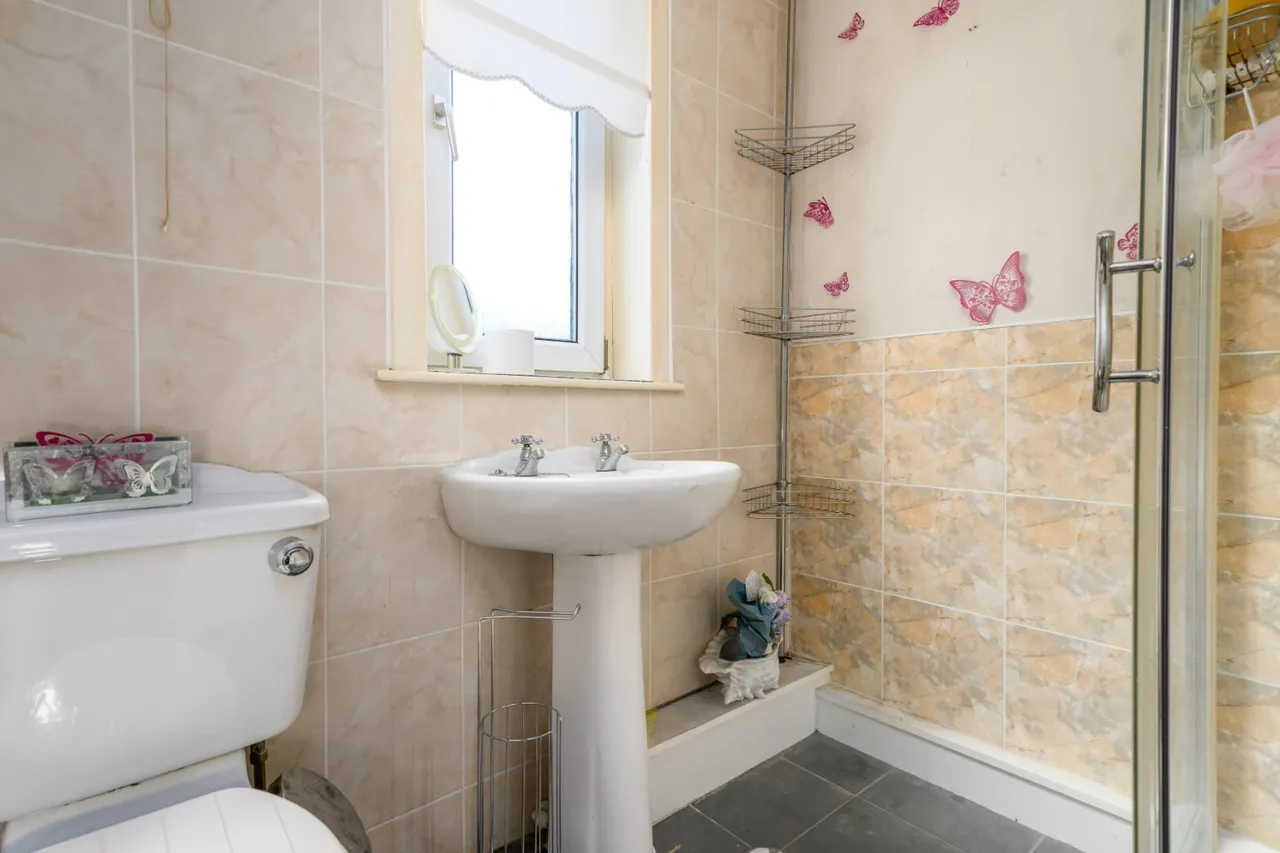 Broad Street, Cowdenbeath, KY4 8JE, photo 11