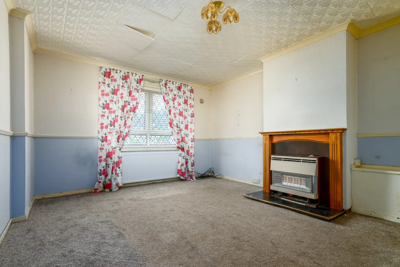 Broad Street, Cowdenbeath, KY4 8JE, photo 2