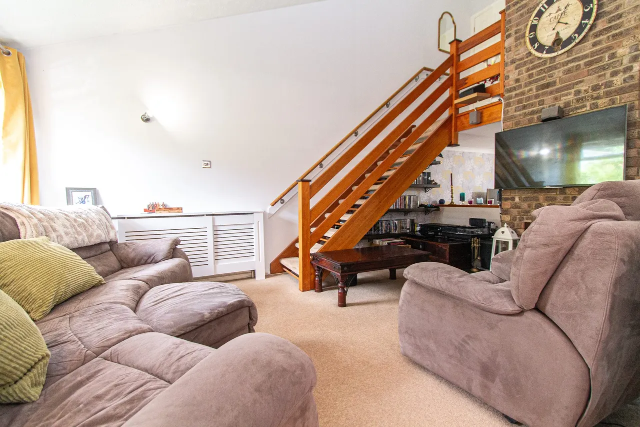 Fir Tree Way, Fleet, GU52 7NB, photo 3