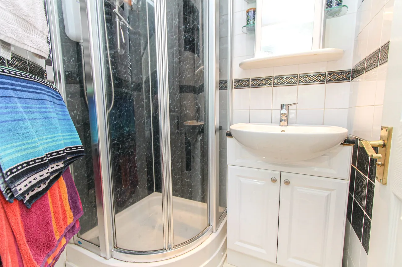 Fir Tree Way, Fleet, GU52 7NB, photo 10