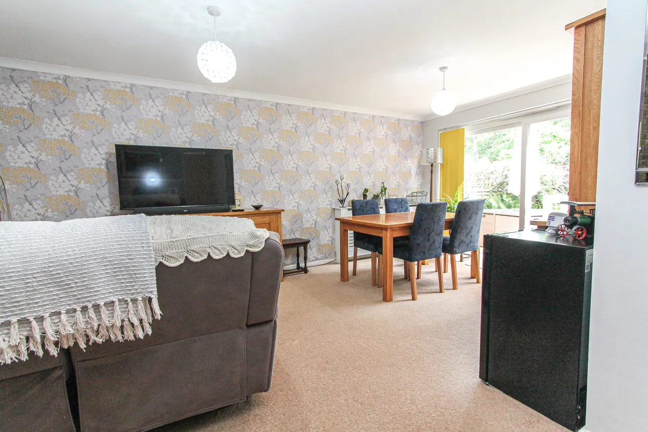 Fir Tree Way, Fleet, GU52 7NB, photo 8