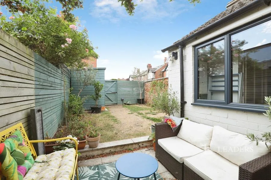 Kings Road, Stamford, PE9, photo 16