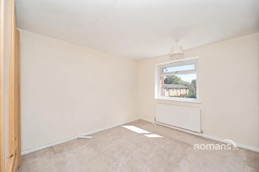 Savay Close, Denham, UB9, photo 5
