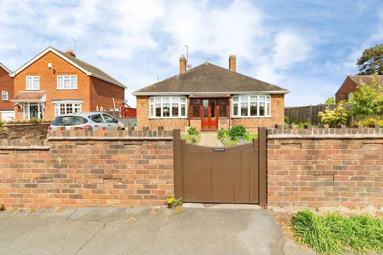 2 bed house for sale, North Road, Telford, TF1