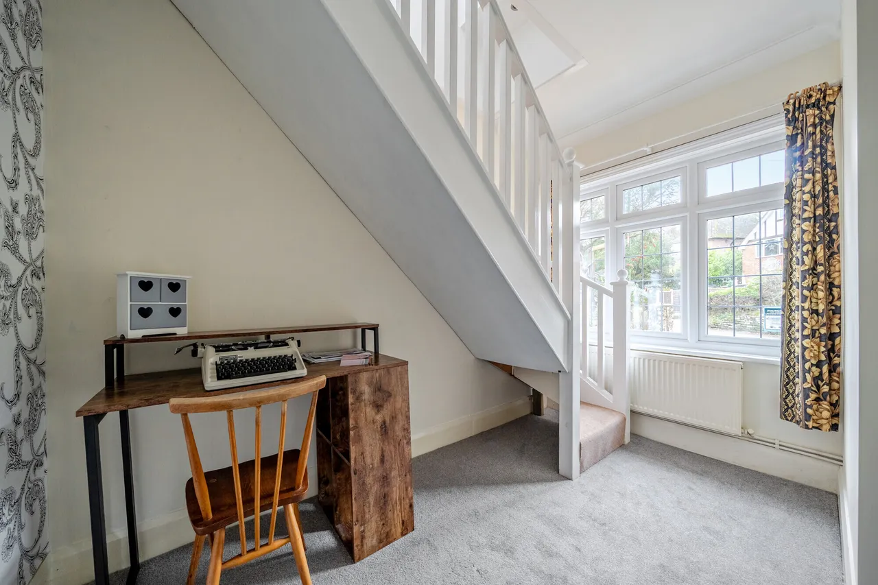 Carron Lane, Midhurst, GU29, photo 9