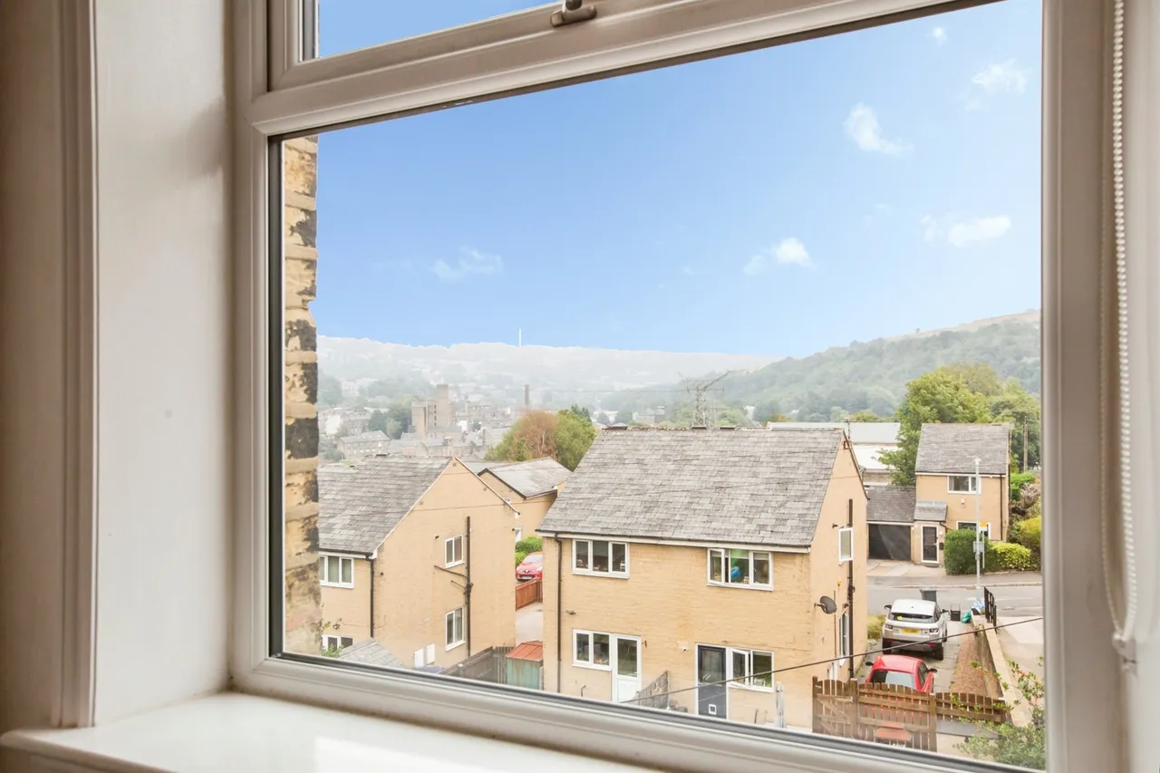 Egremont Street, Sowerby Bridge, photo 11