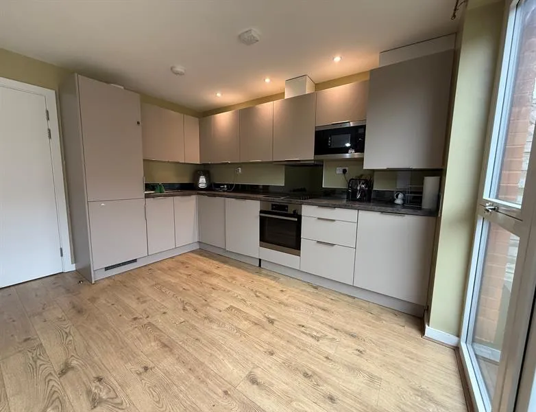 Pennington Gardens, Cheadle, photo 5
