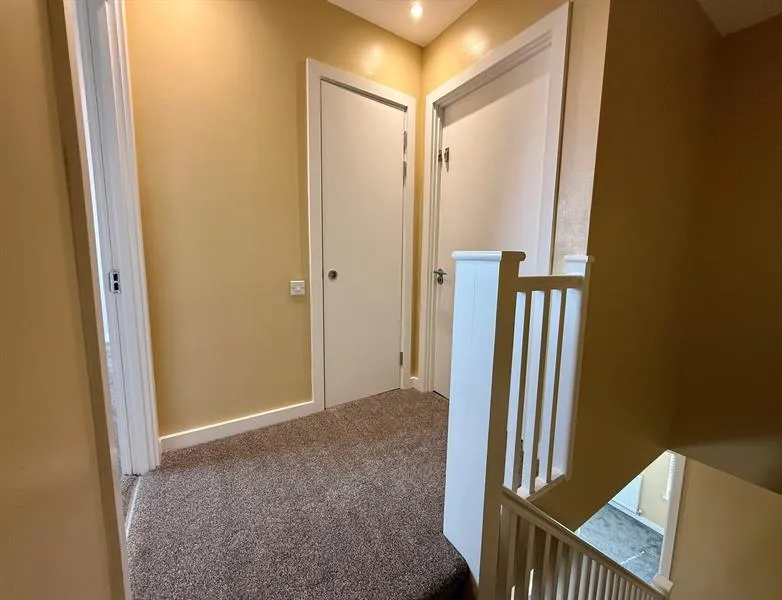 Pennington Gardens, Cheadle, photo 18