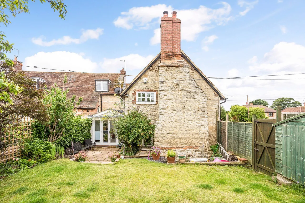 Brook Street, Benson, OX10, photo 13