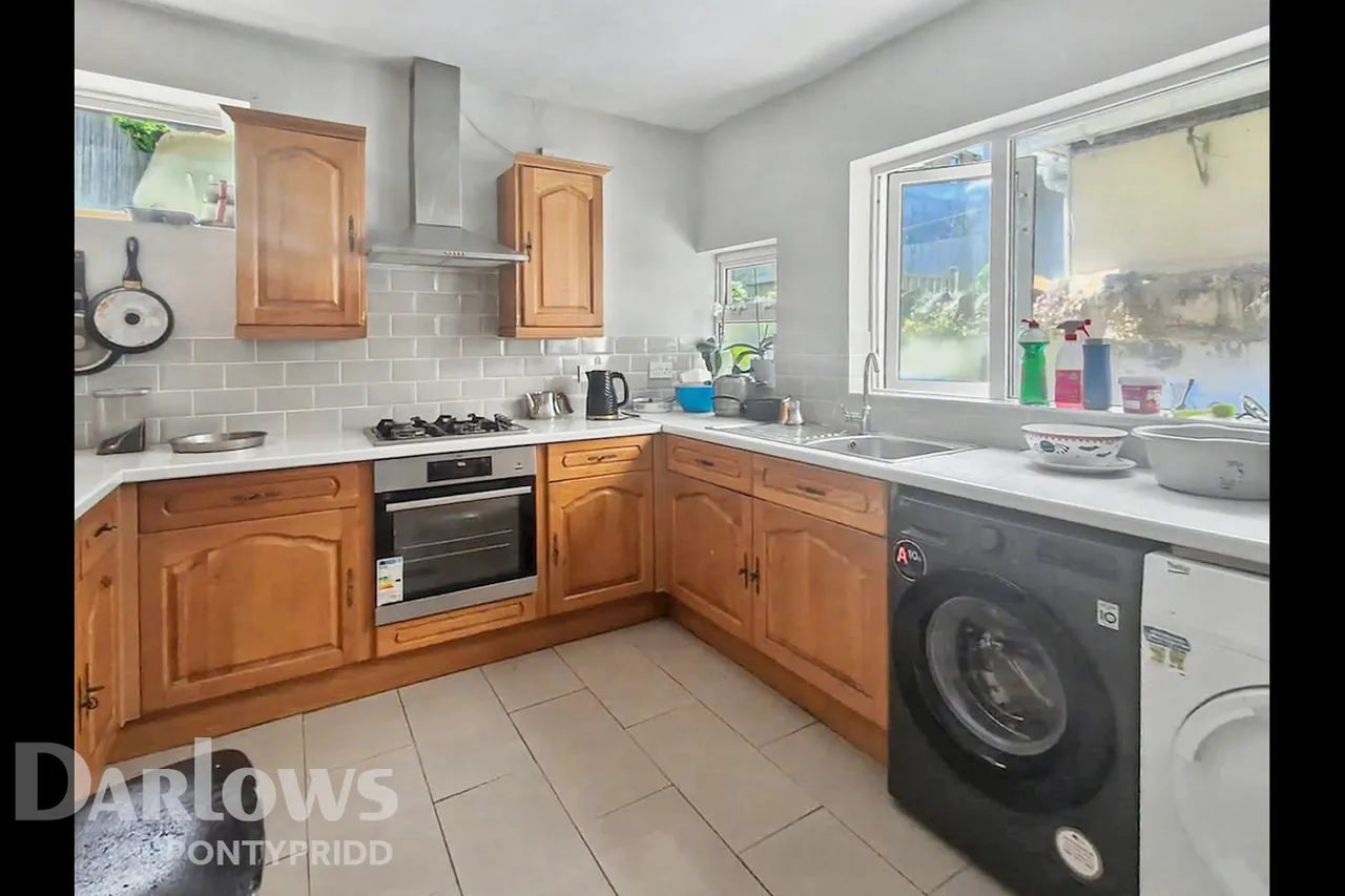 Harcourt Terrace, Mountain Ash, photo 6