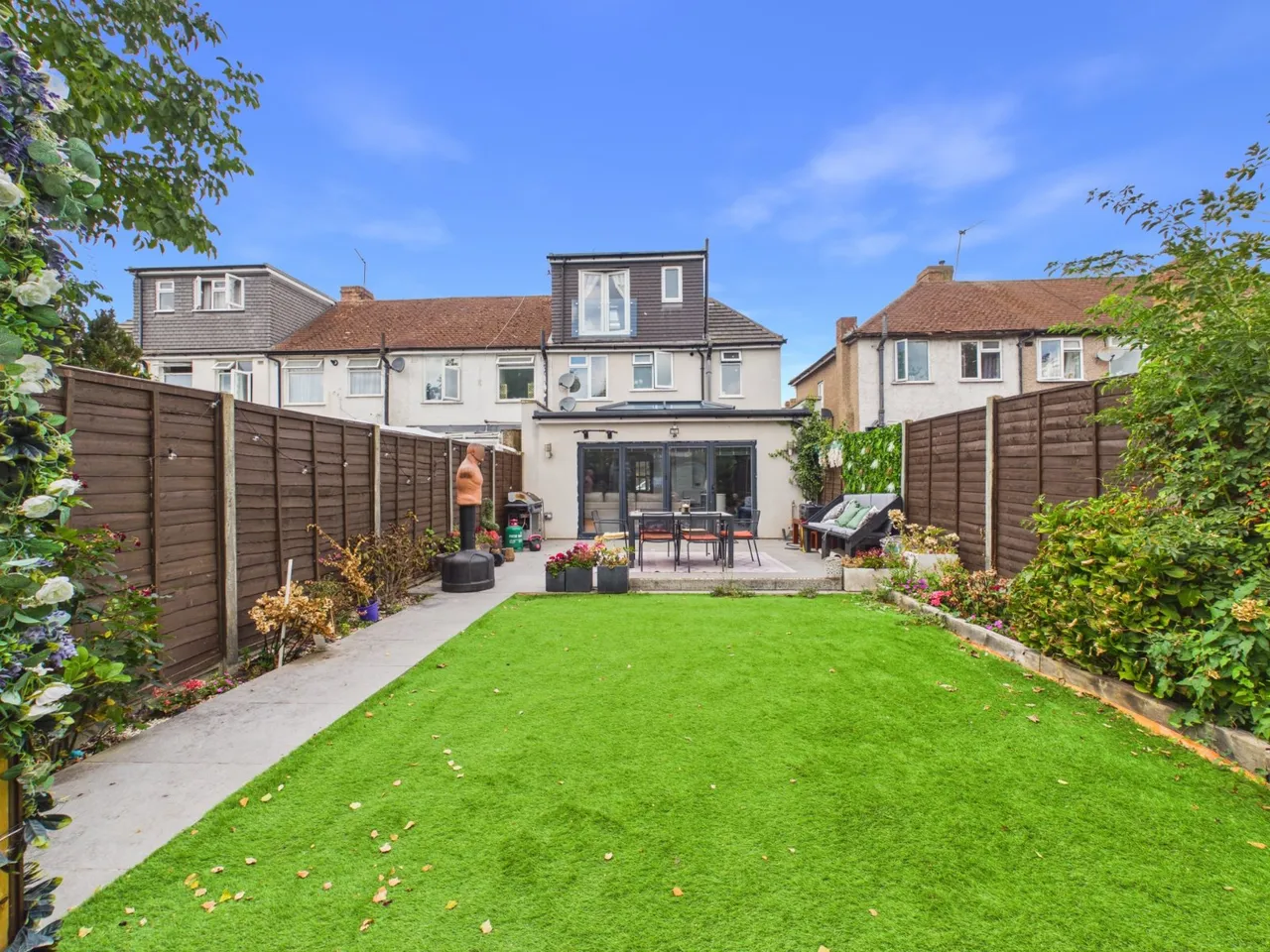 Feltham, Middlesex, photo 20