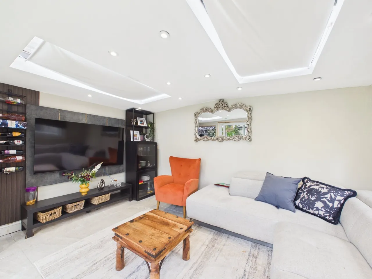 Feltham, Middlesex, photo 12