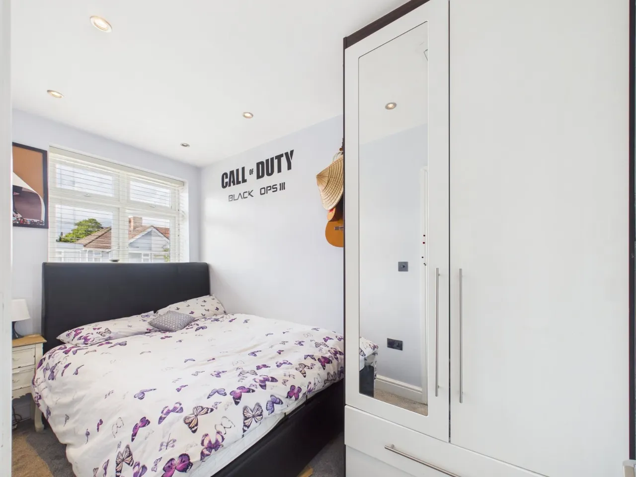 Feltham, Middlesex, photo 15