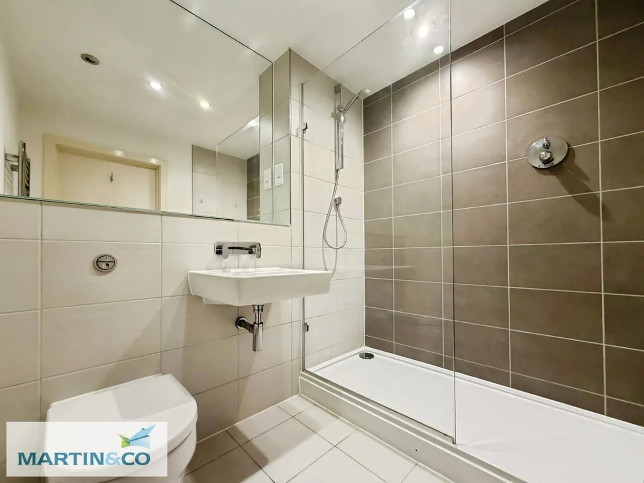 Heron House, Kennet Island, photo 11