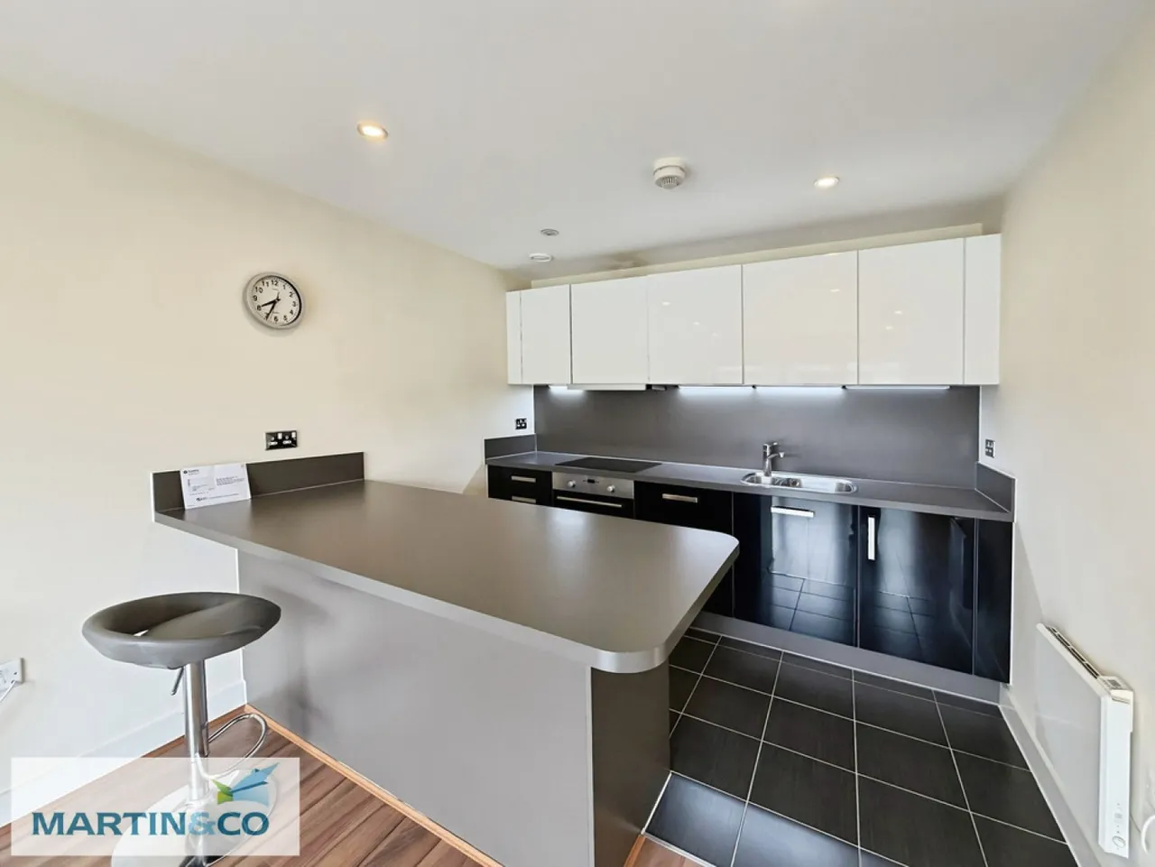 Heron House, Kennet Island, photo 3