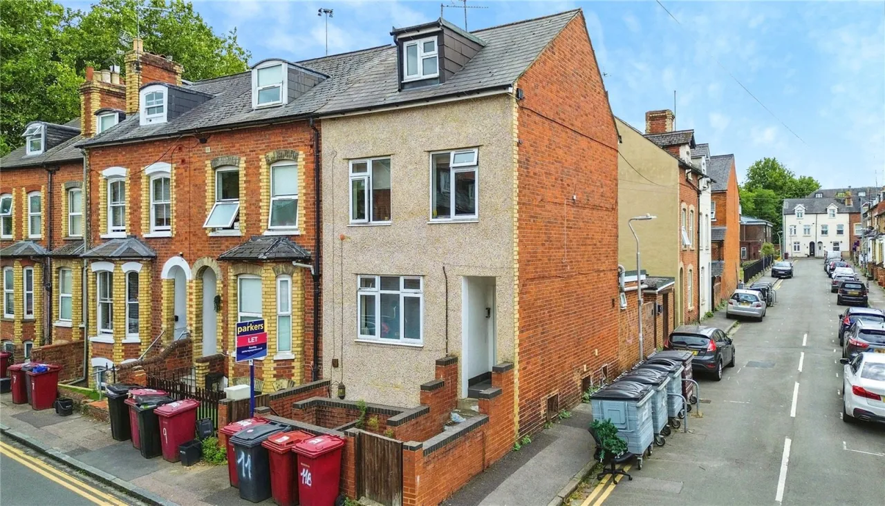 4 bed house for sale, Baker Street, Reading, RG1
