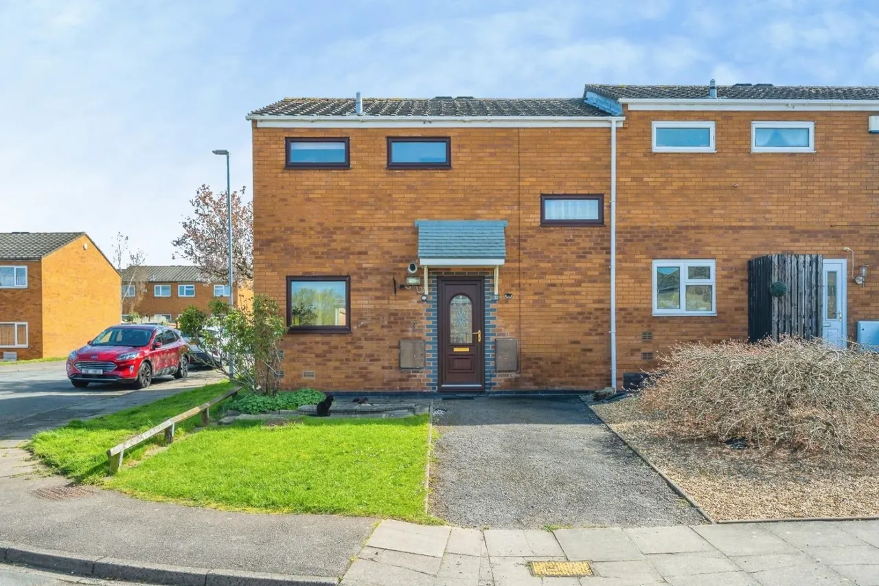 2 bed house for sale — Broadsmeath, Tamworth