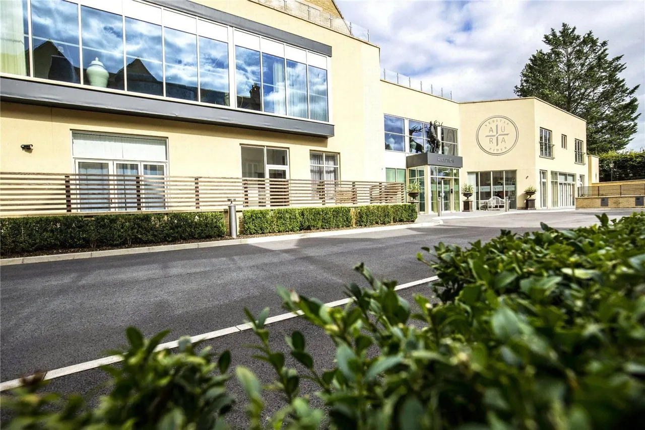 Stratton Place, Stratton, GL7, photo 8