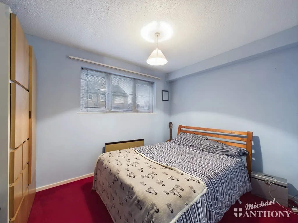 Enborne Close, Aylesbury, HP21 9ND, photo 4
